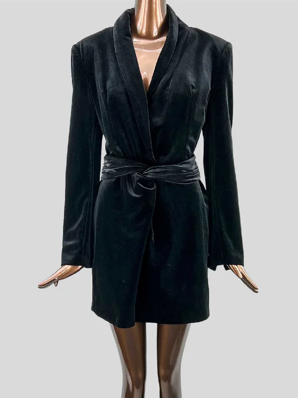 ZARA Black Velvet Mini Dress - Large Fashionable Lace Mini Dress