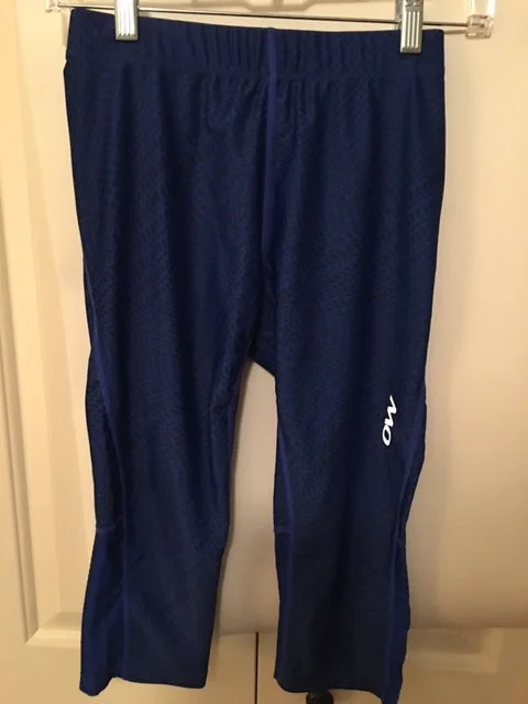 Lycra Capri Pants - Small Classic Pleated Pants