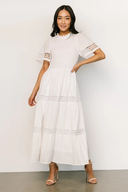 Loveland Geo Lace Maxi Dress | Off White Fashionable High-Waist Maxi Dress