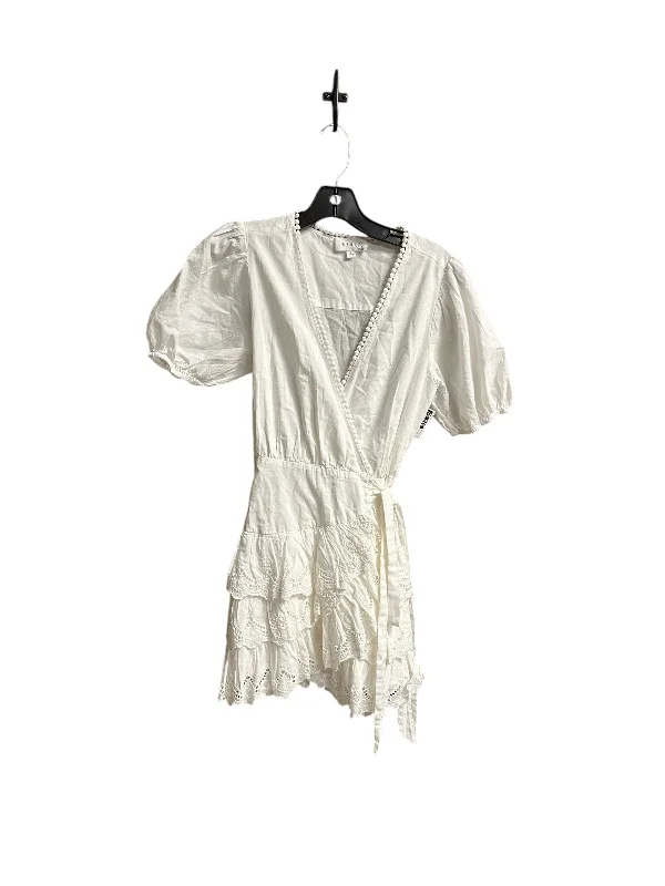 Dress Casual Short By Mable In White, Size: S