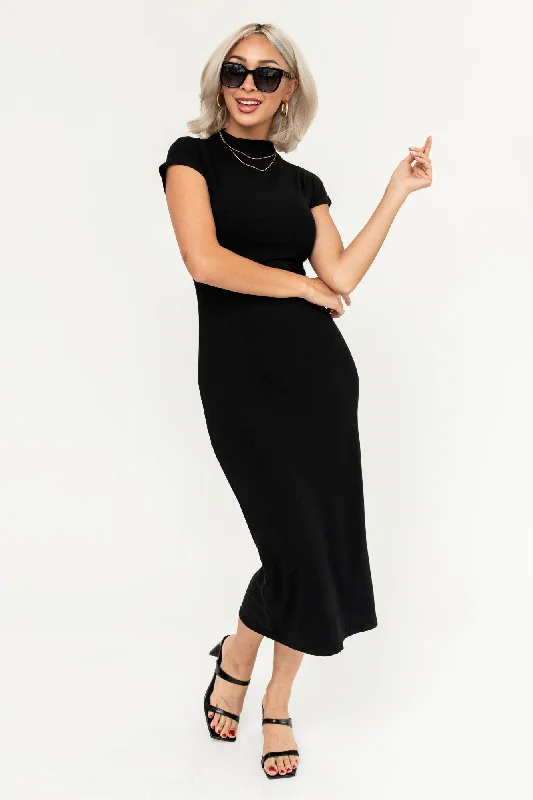 Carina Dress in Black