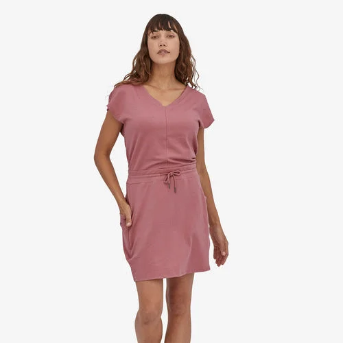 Patagonia Women's Organic Cotton Roaming Dress - Light Star Pink