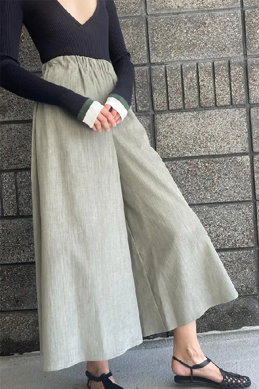 Corduroy Gaucho Pants in Silver Soft Stretch Pants