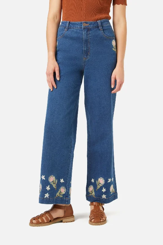 Protea Emb Jean Trendy Bootcut High-Waisted Jeans