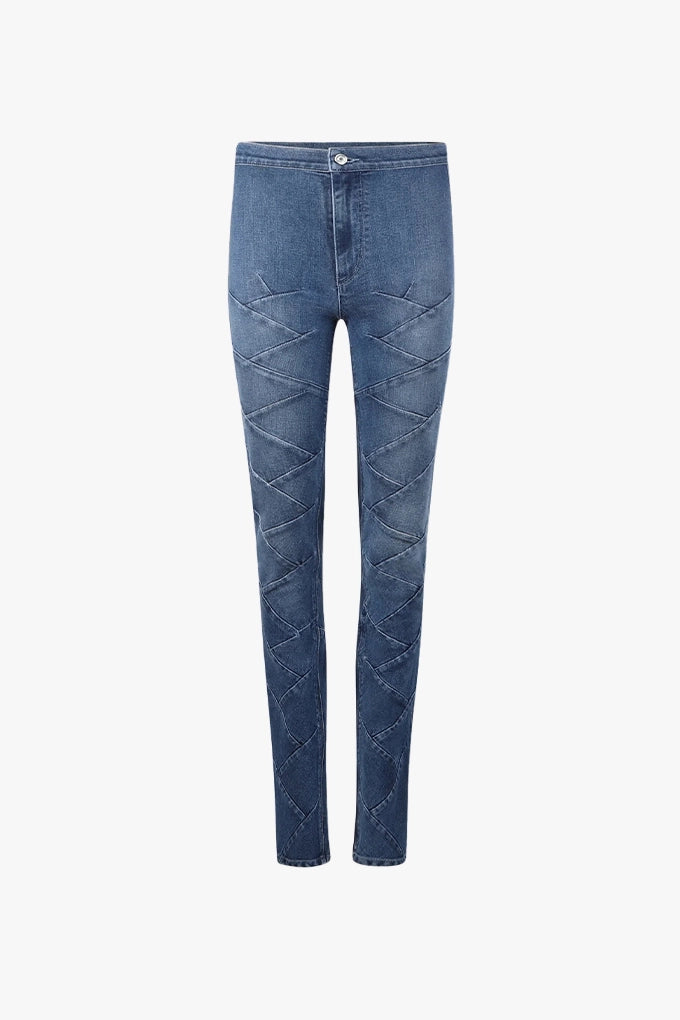 CARLOTA JEAN | RIVER BLUE Fashionable Distressed Jeans