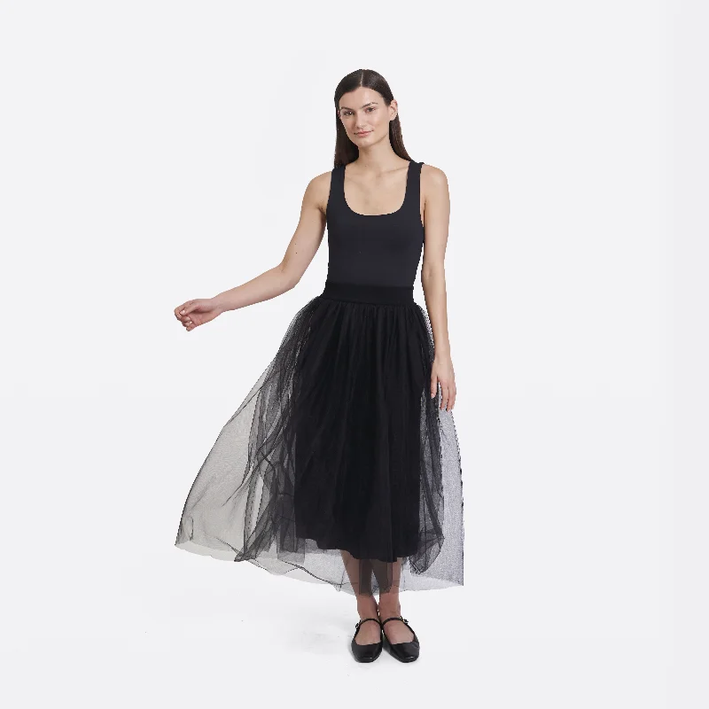 Gathered Skirt w/ Tulle in Black chiffon skirt flowing