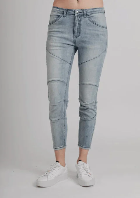 Mi Moso - Elle Jean Casual Straight-Leg Jeans